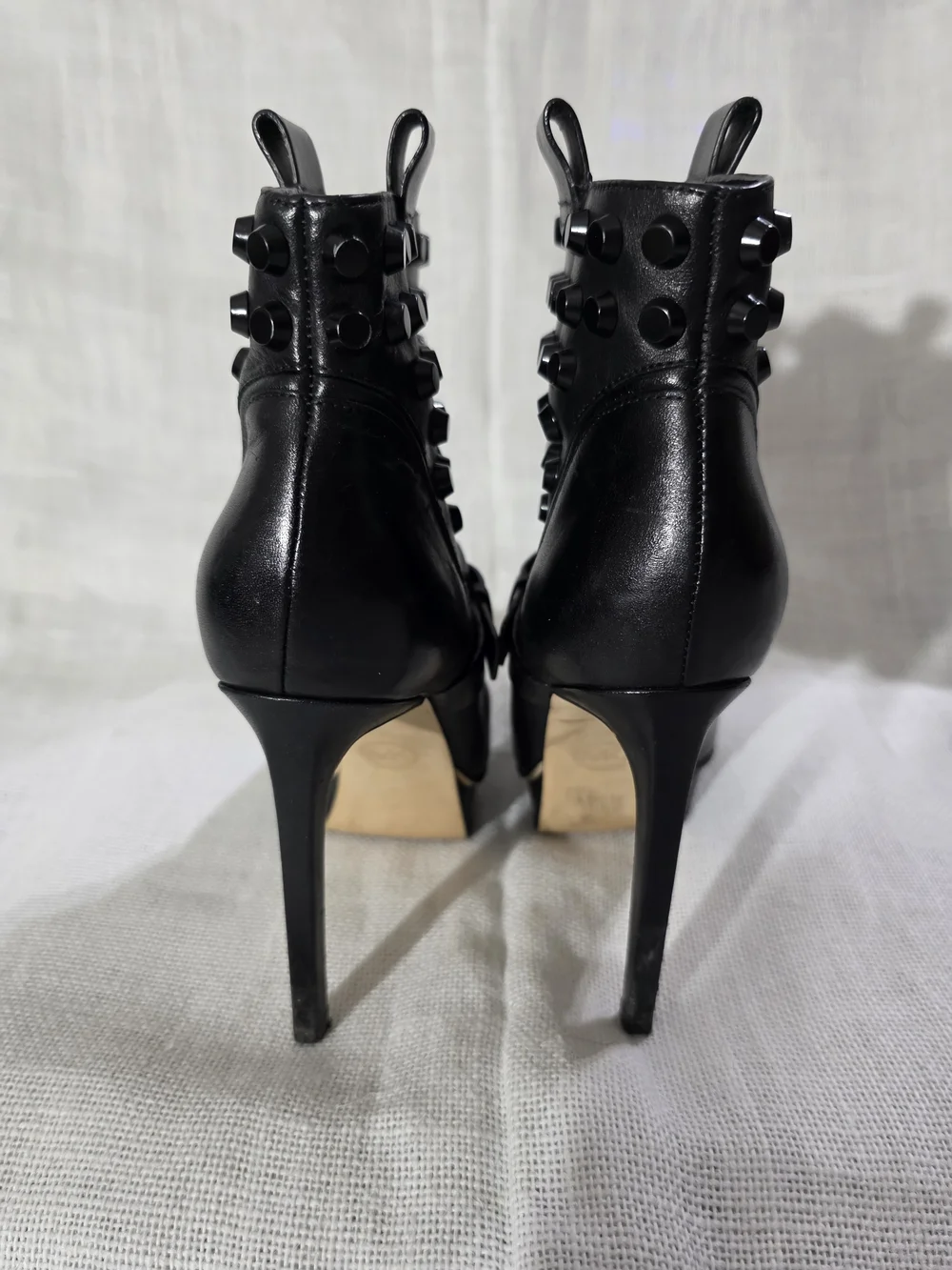 Michael Michael Kors Black Leather Studded Pointed Toe Ankle Booties Size 6M